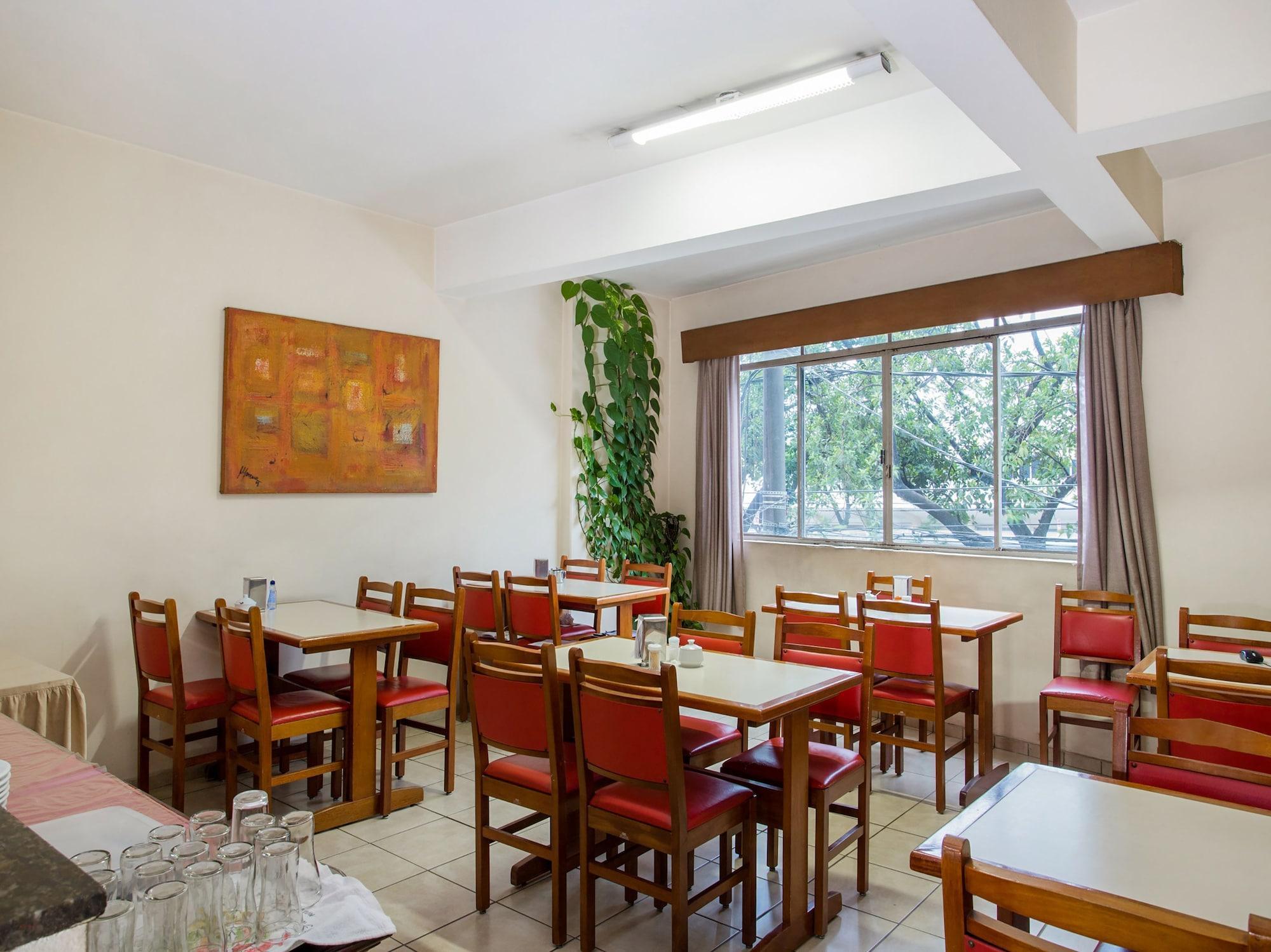 Oyo Hotel Nobrega Aeroporto De Congonhas, Sao Paulo 4* Sao Paulo